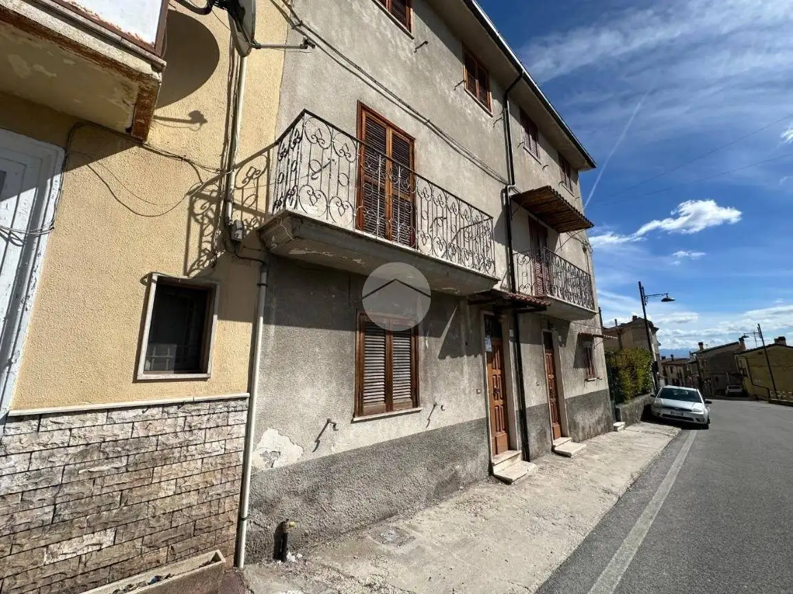 Casa indipendente in vendita a Ovindoli