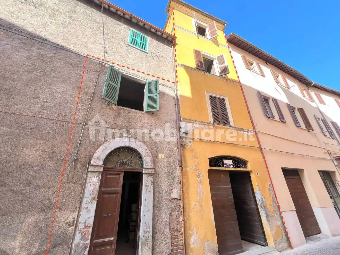 Casa indipendente in vendita a Fabriano