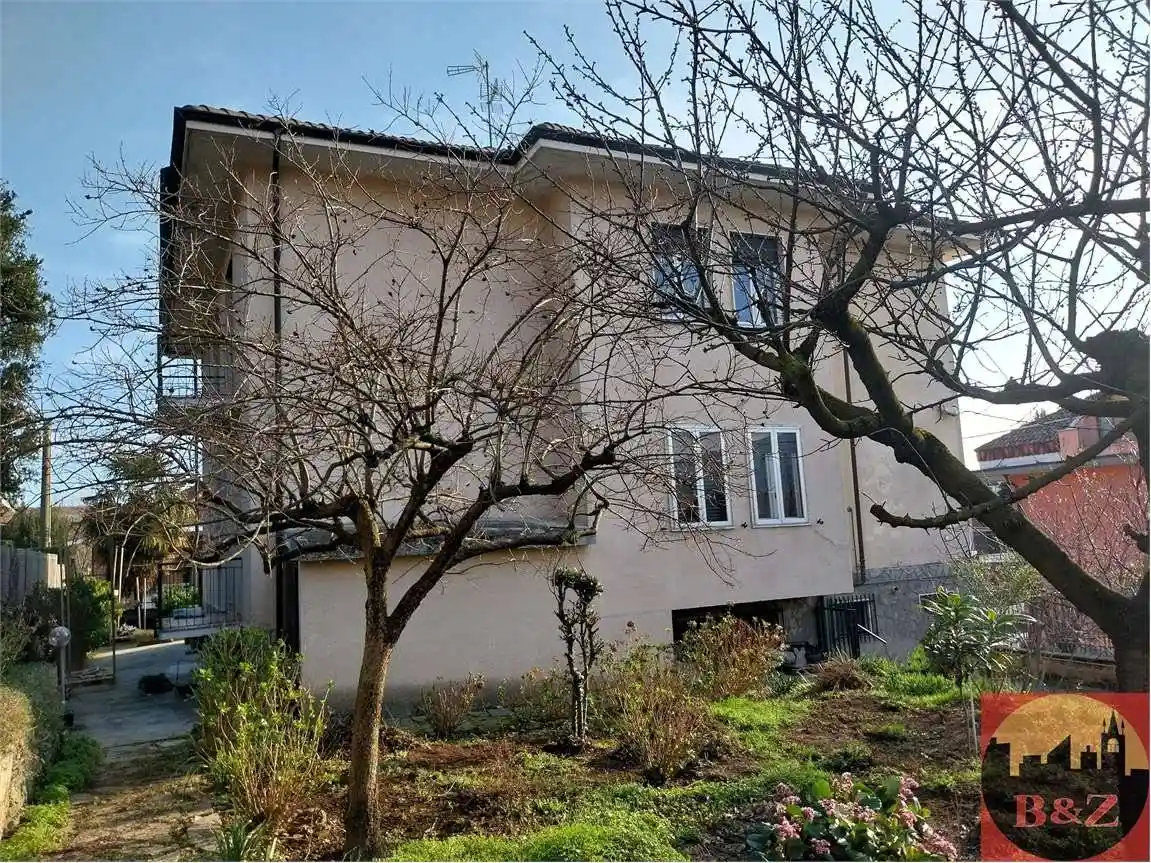 Villa in vendita a Rivoli