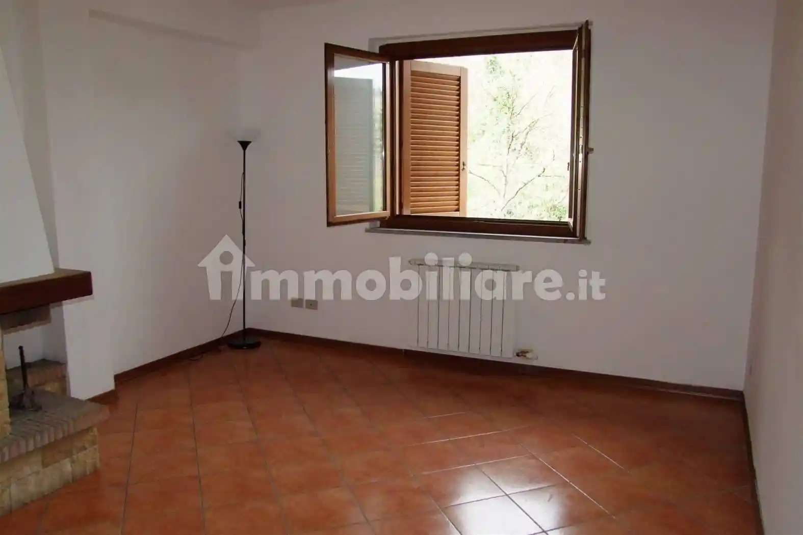Appartamento in vendita a Londa