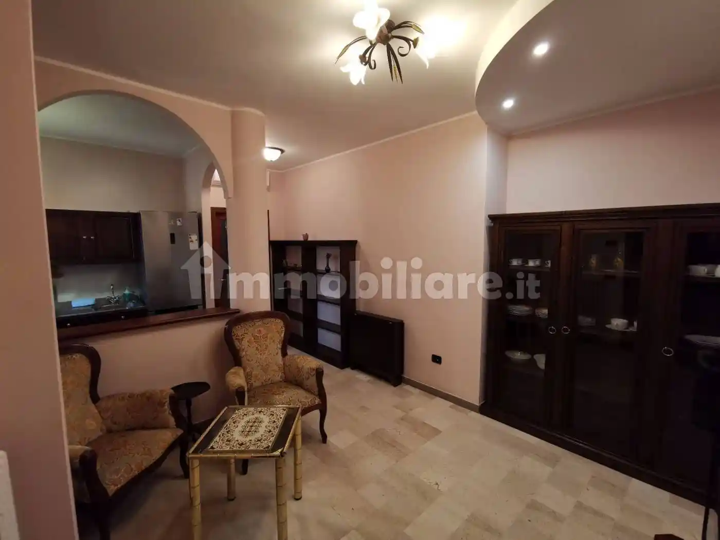 Palazzo - Edificio in Affitto - foto 2