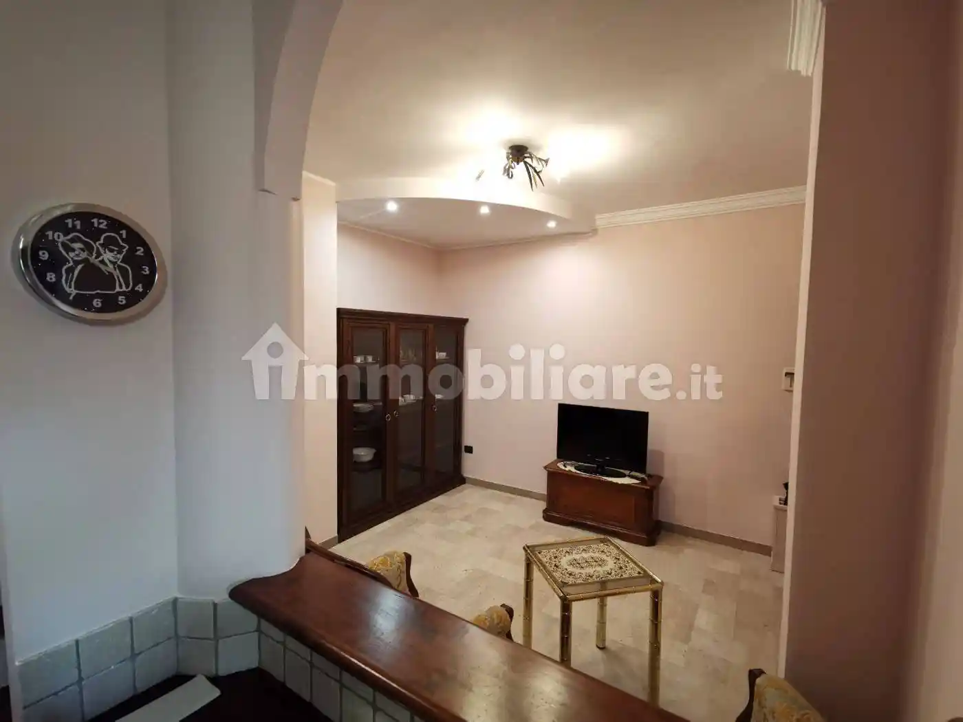 Palazzo - Edificio in Affitto - foto 3