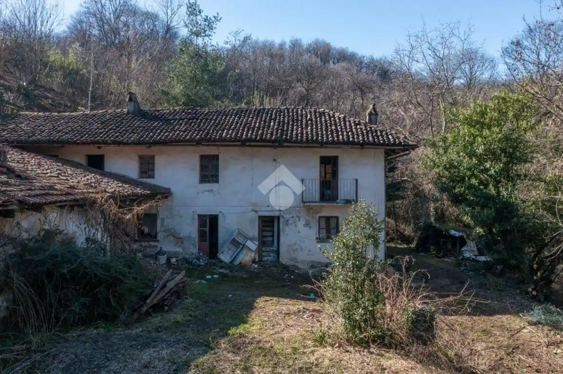 Rustico - Casale in vendita a Manta