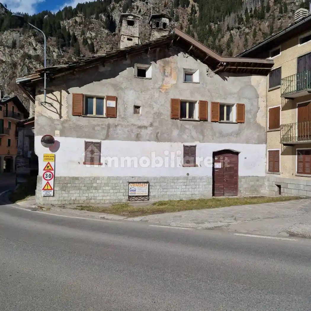 Casa indipendente in vendita a Campodolcino