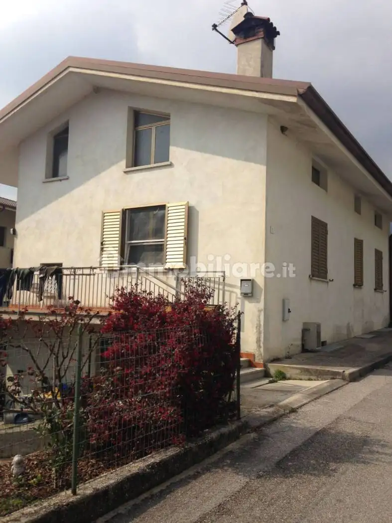 Villa in vendita a Forgaria nel Friuli