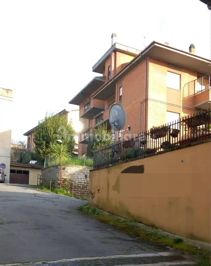 Appartamento in vendita a Campagnano di Roma