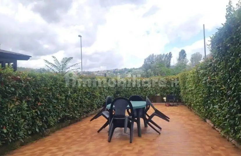 Villa in vendita a Cerisano