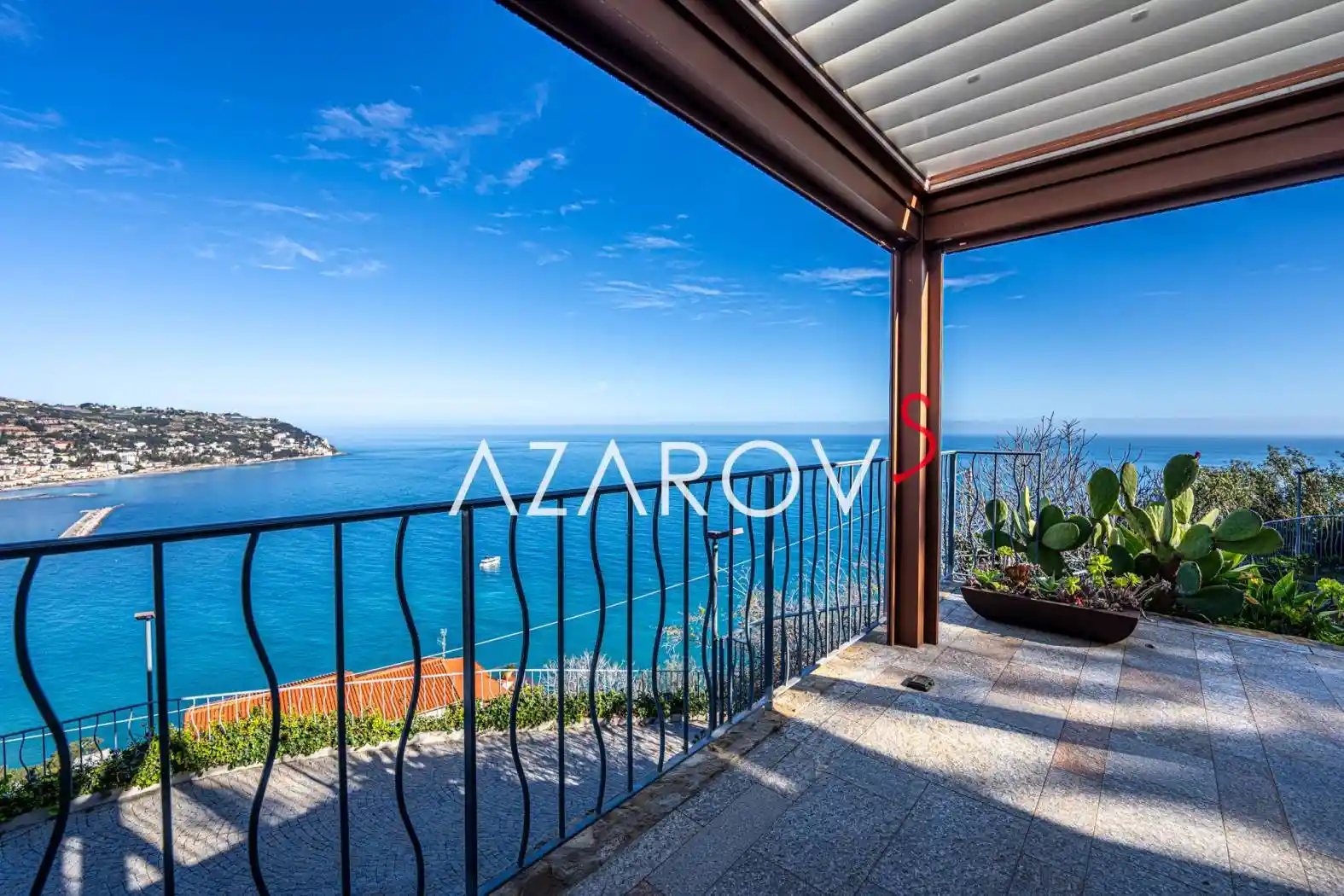 Villa in vendita a Bordighera