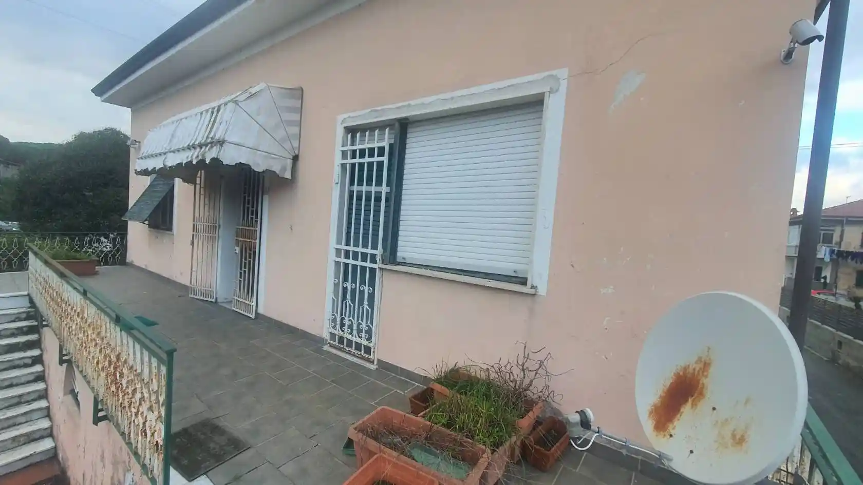 Villa in vendita a Sarzana