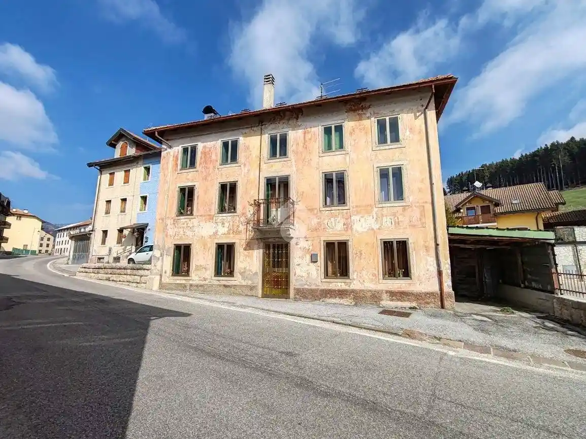 Casa indipendente in vendita a Roana