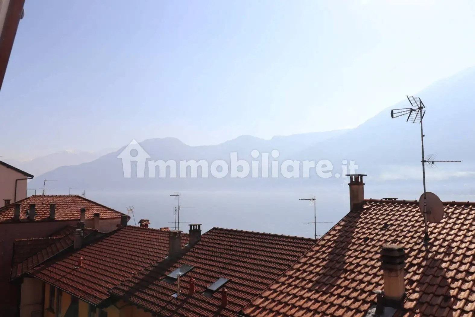 Villa unifamiliare via Statale Regina 23, Colonno - foto 2