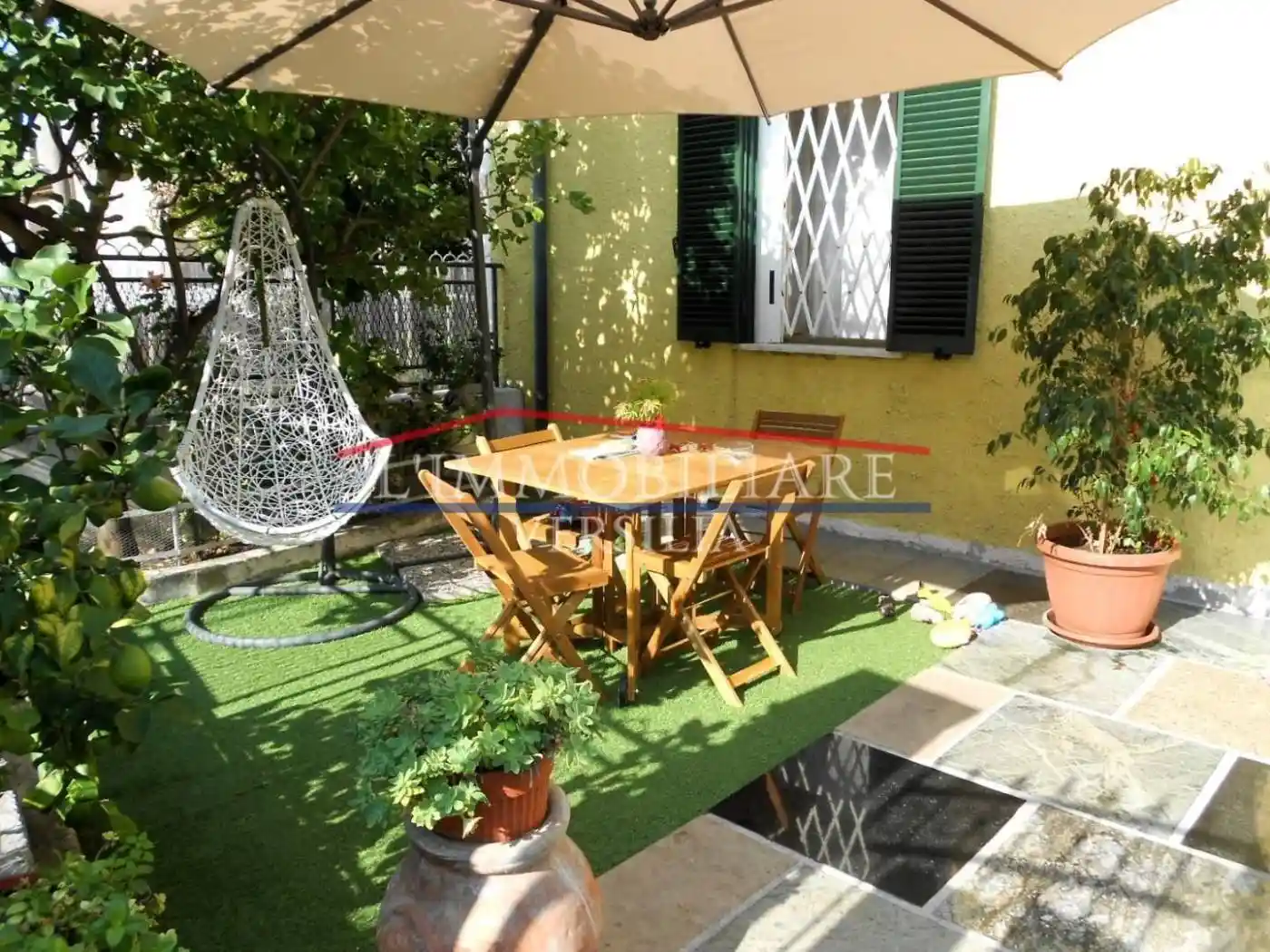 Casa indipendente in vendita a Montignoso