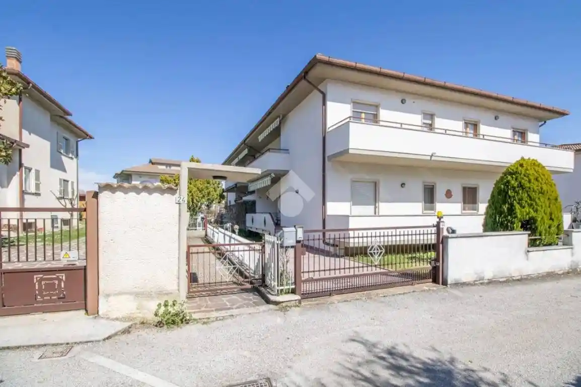 Appartamento in vendita a Contigliano