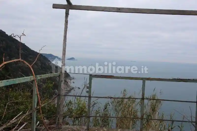 Rustico - Casale in vendita a La Spezia