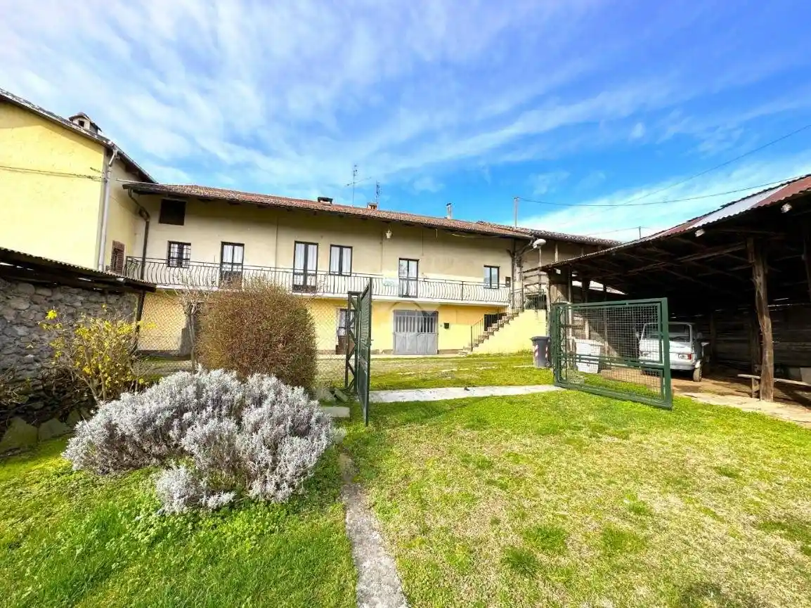 Rustico - Casale in vendita a Giaveno