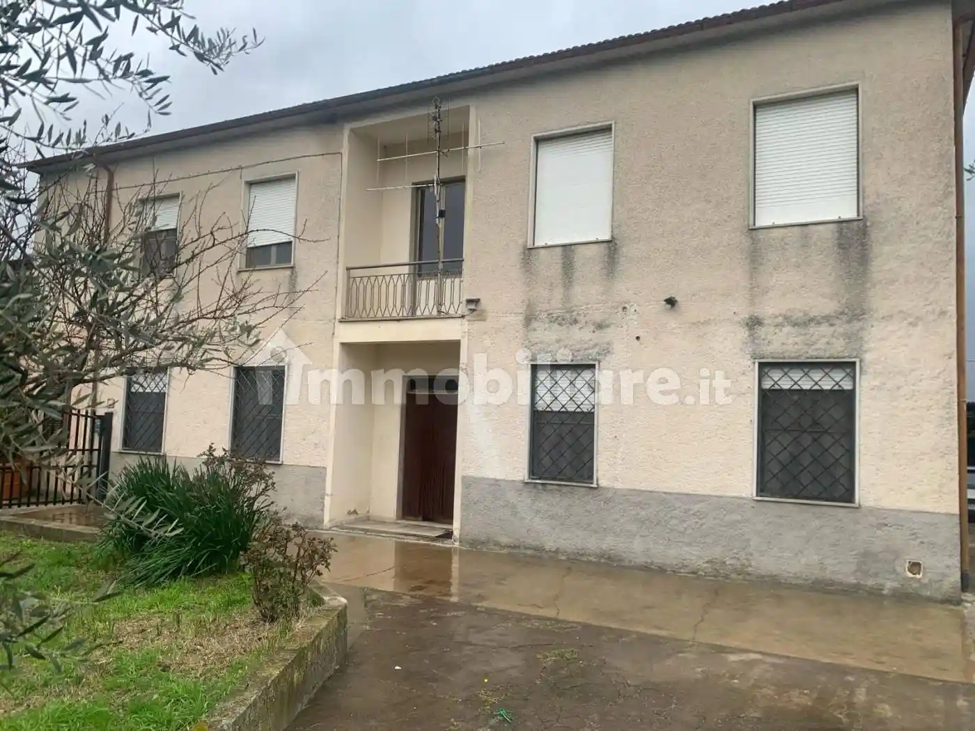 Casa indipendente in vendita a Isola del Liri