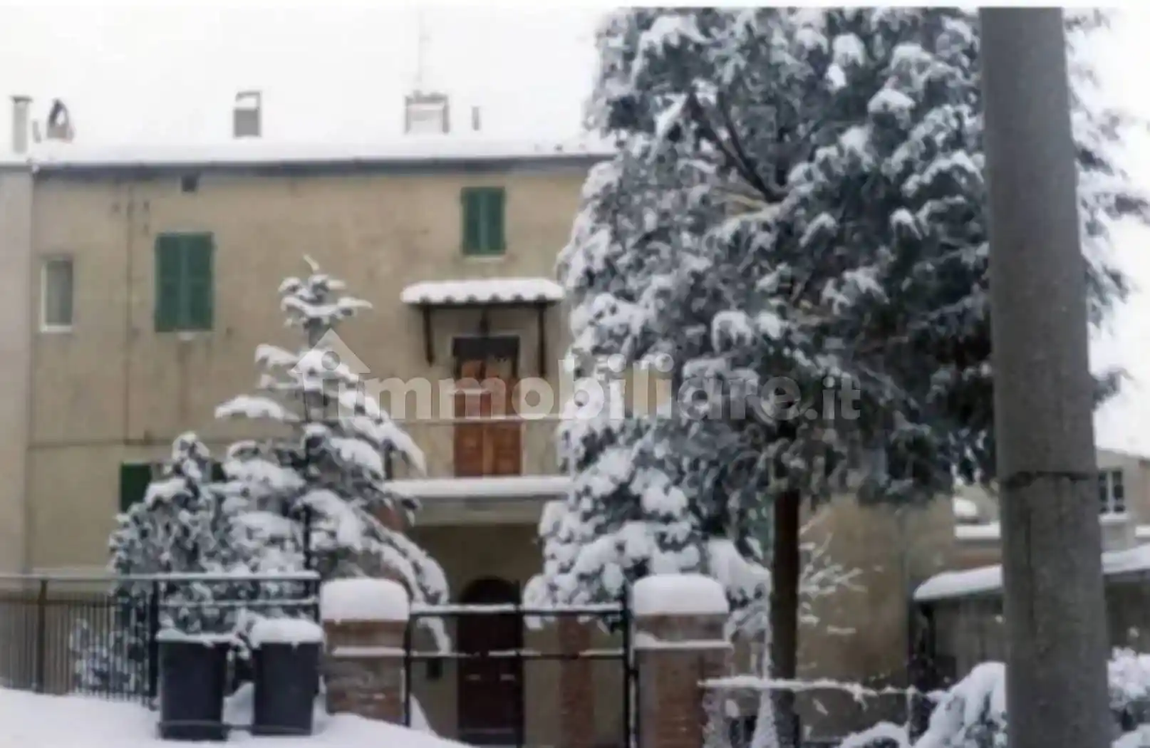 Appartamento in vendita a Semproniano