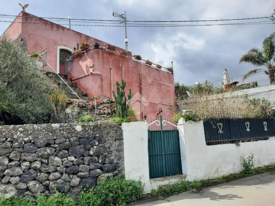 Casa indipendente in vendita a Mascali