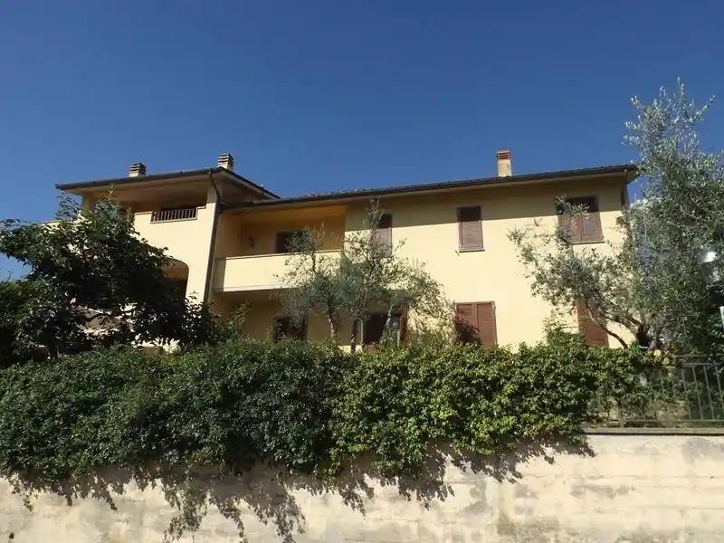 Villa in vendita a Arezzo