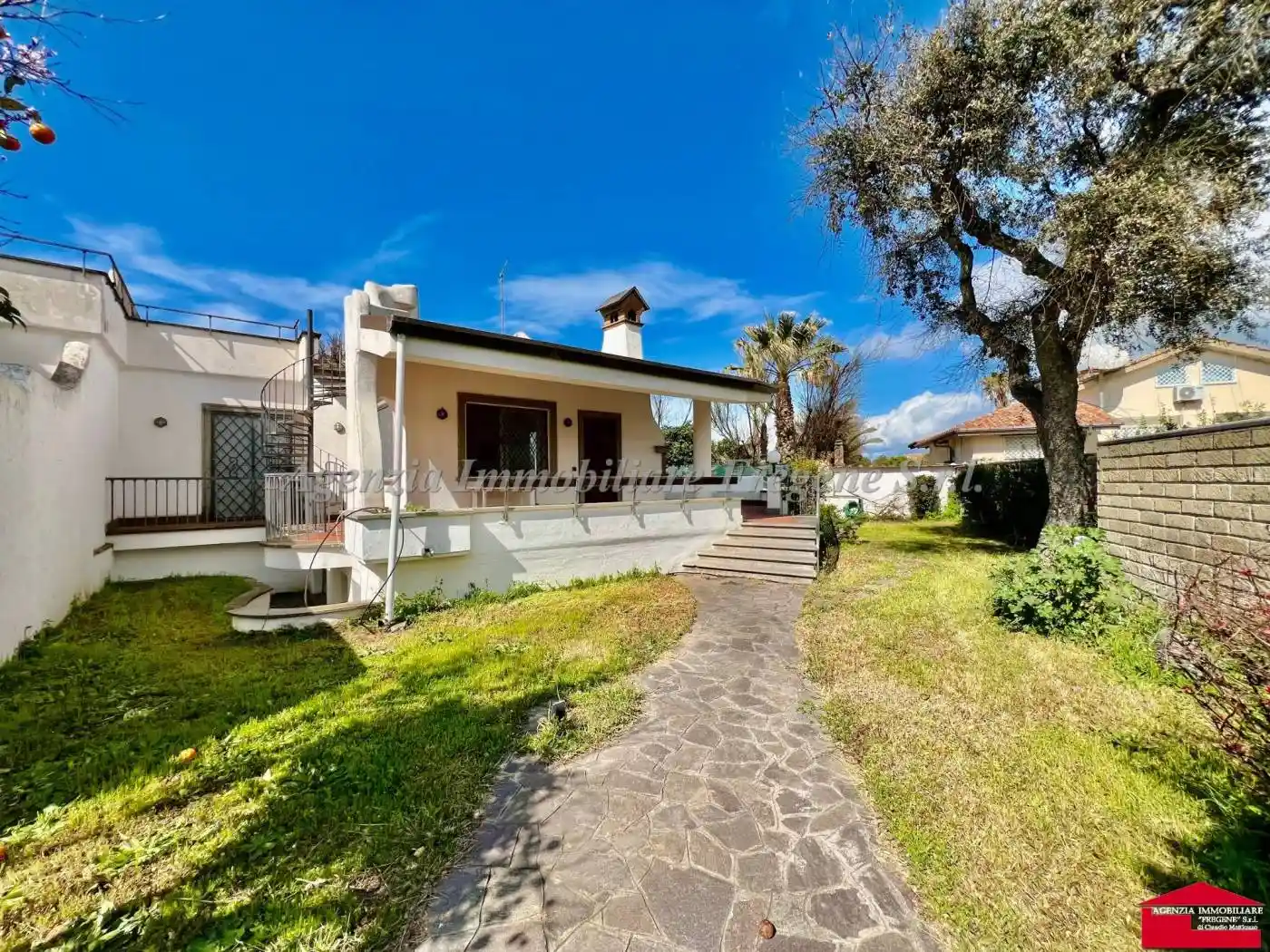 Villa in vendita a Fiumicino