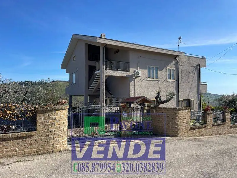 Villa in vendita a Atri