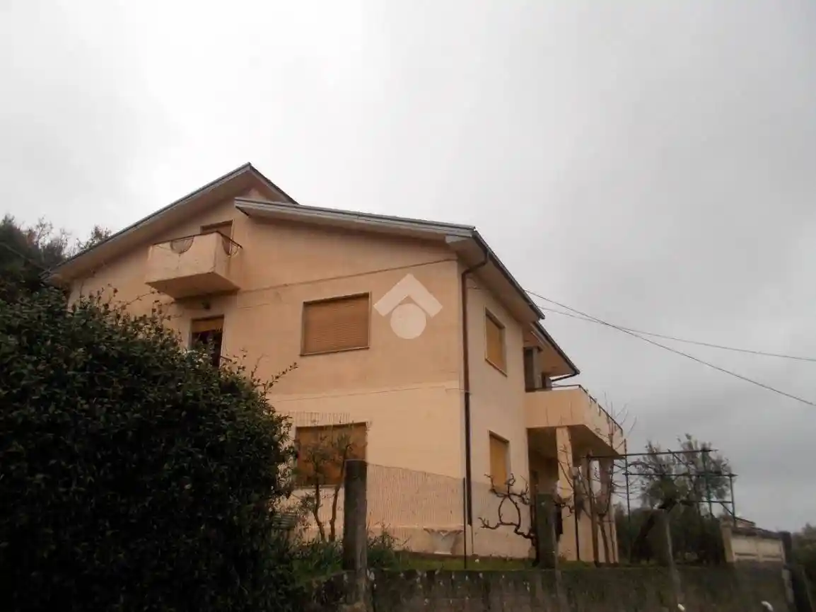 Quadrilocale via Terredonniche 2, Centro, Mendicino - foto 2