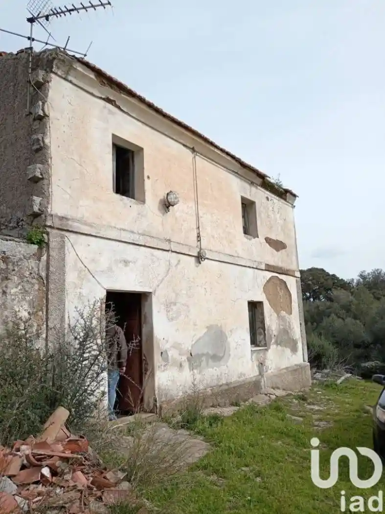 Rustico - Casale in vendita a Telti