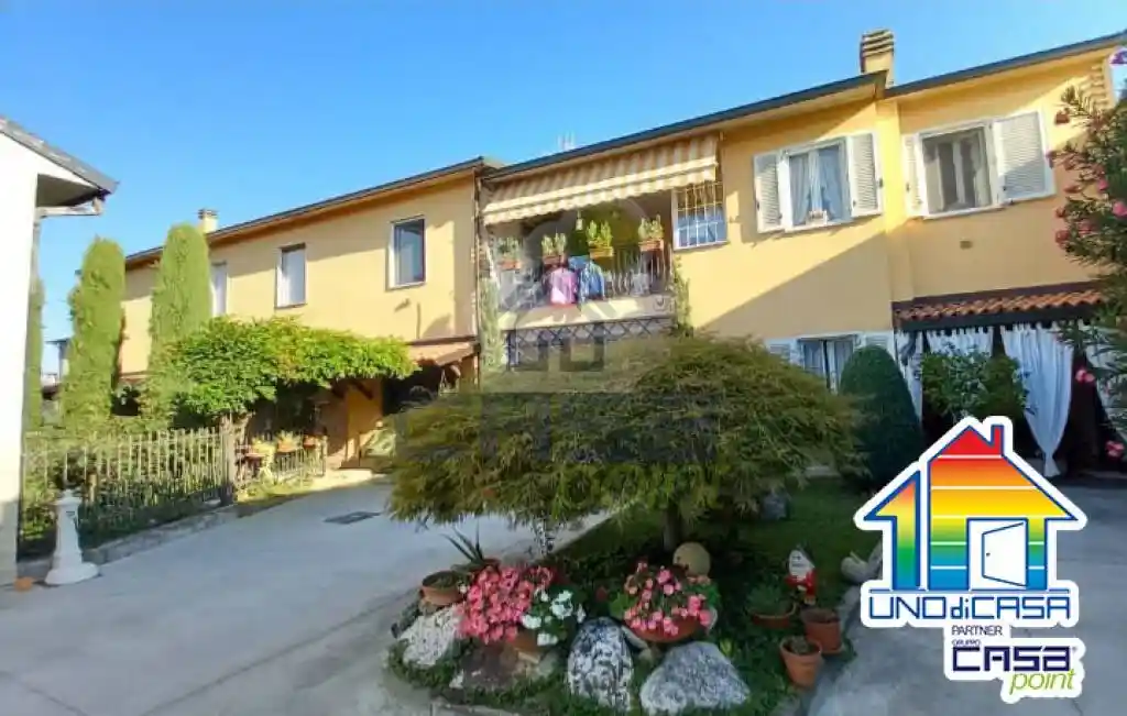 Villa in vendita a Capralba