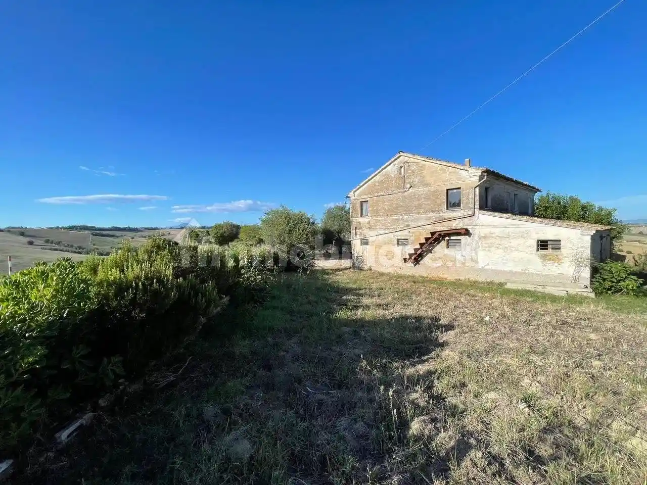 Rustico - Casale in vendita a Ostra