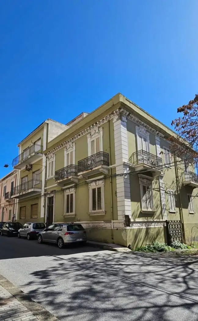 Appartamento in vendita a Alì Terme