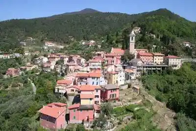 Villetta a schiera in vendita a Castiglione Chiavarese