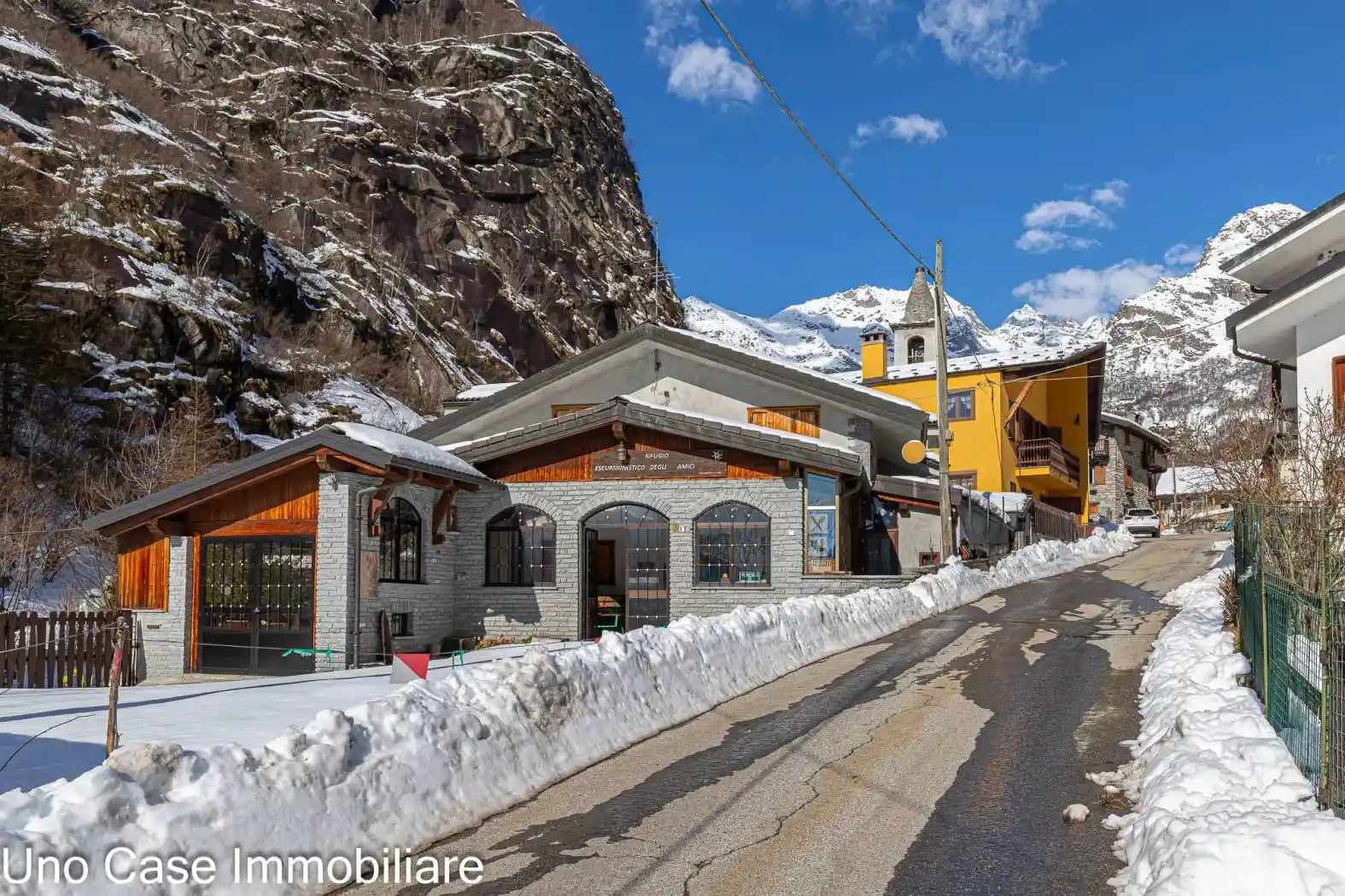 Villa in vendita a Locana