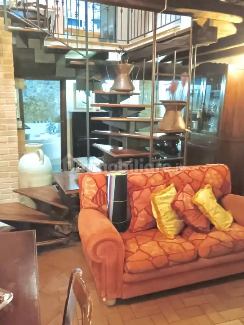 Casa indipendente in vendita a Priverno