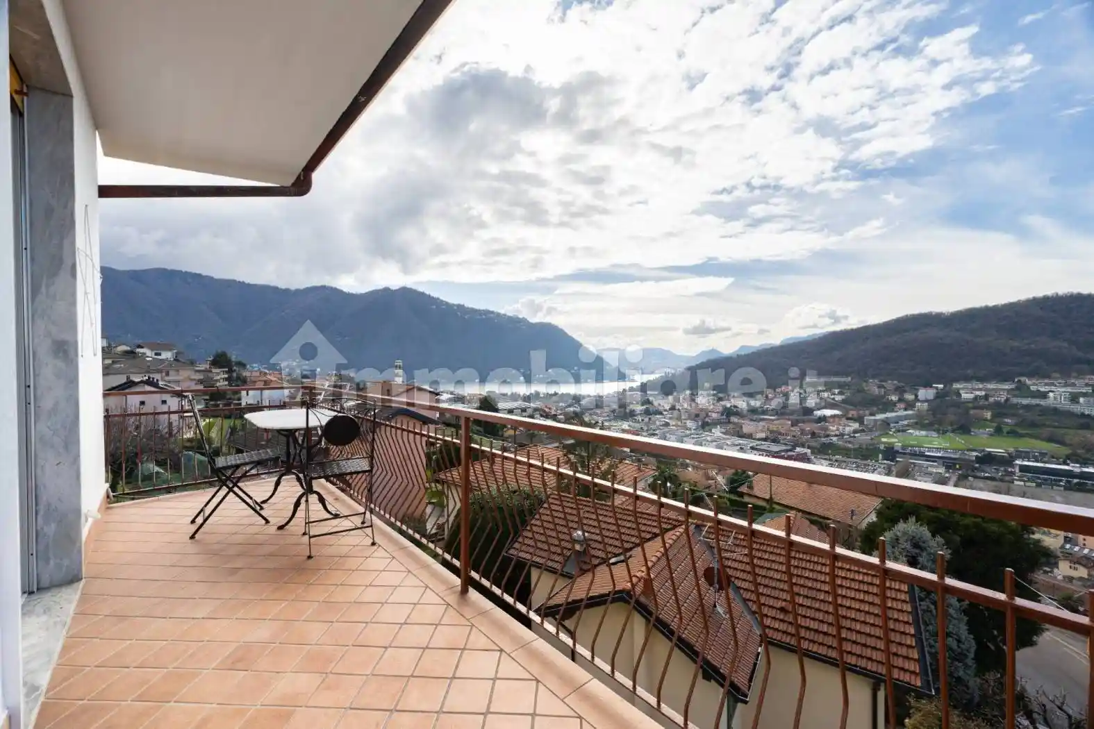 Appartamento in vendita a Cernobbio