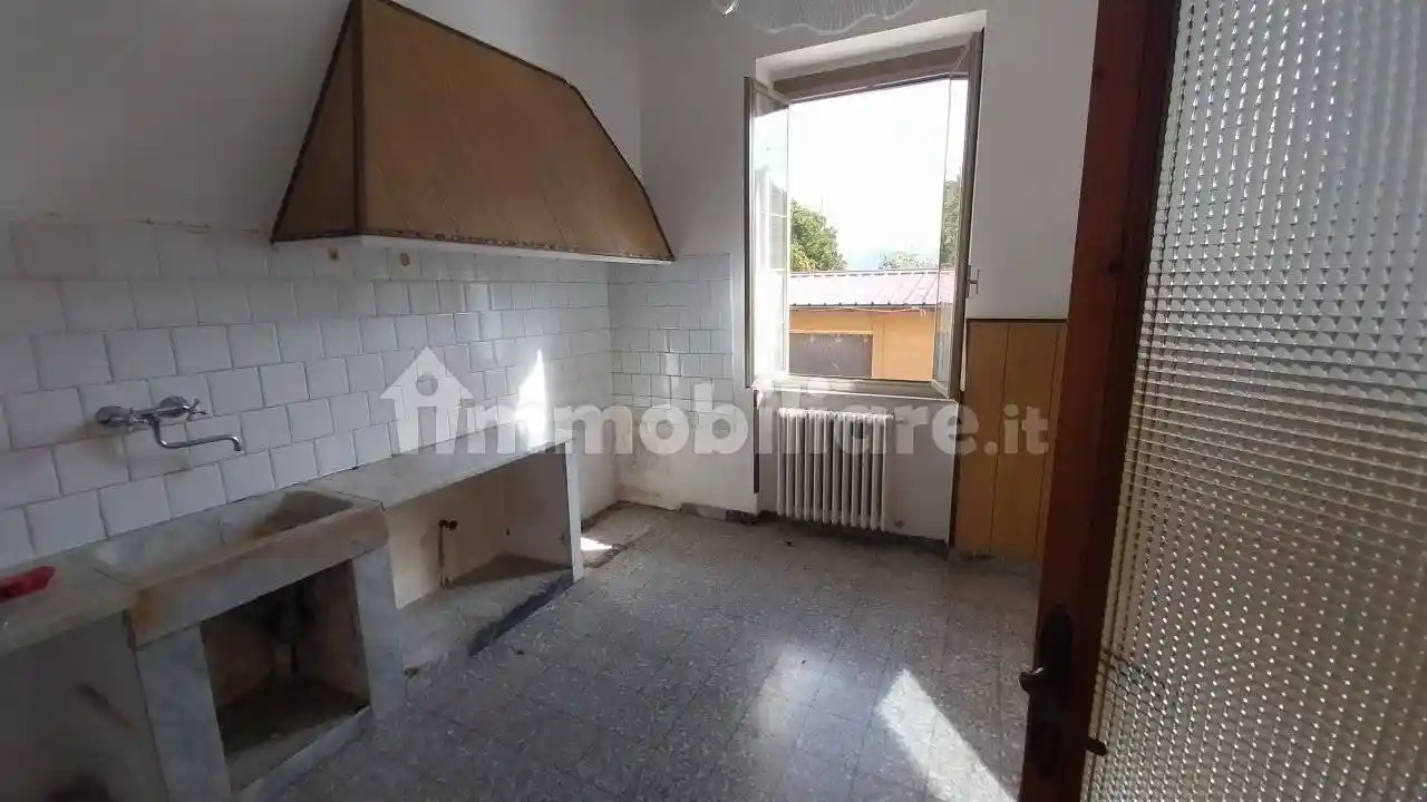 Appartamento in vendita a Ameglia