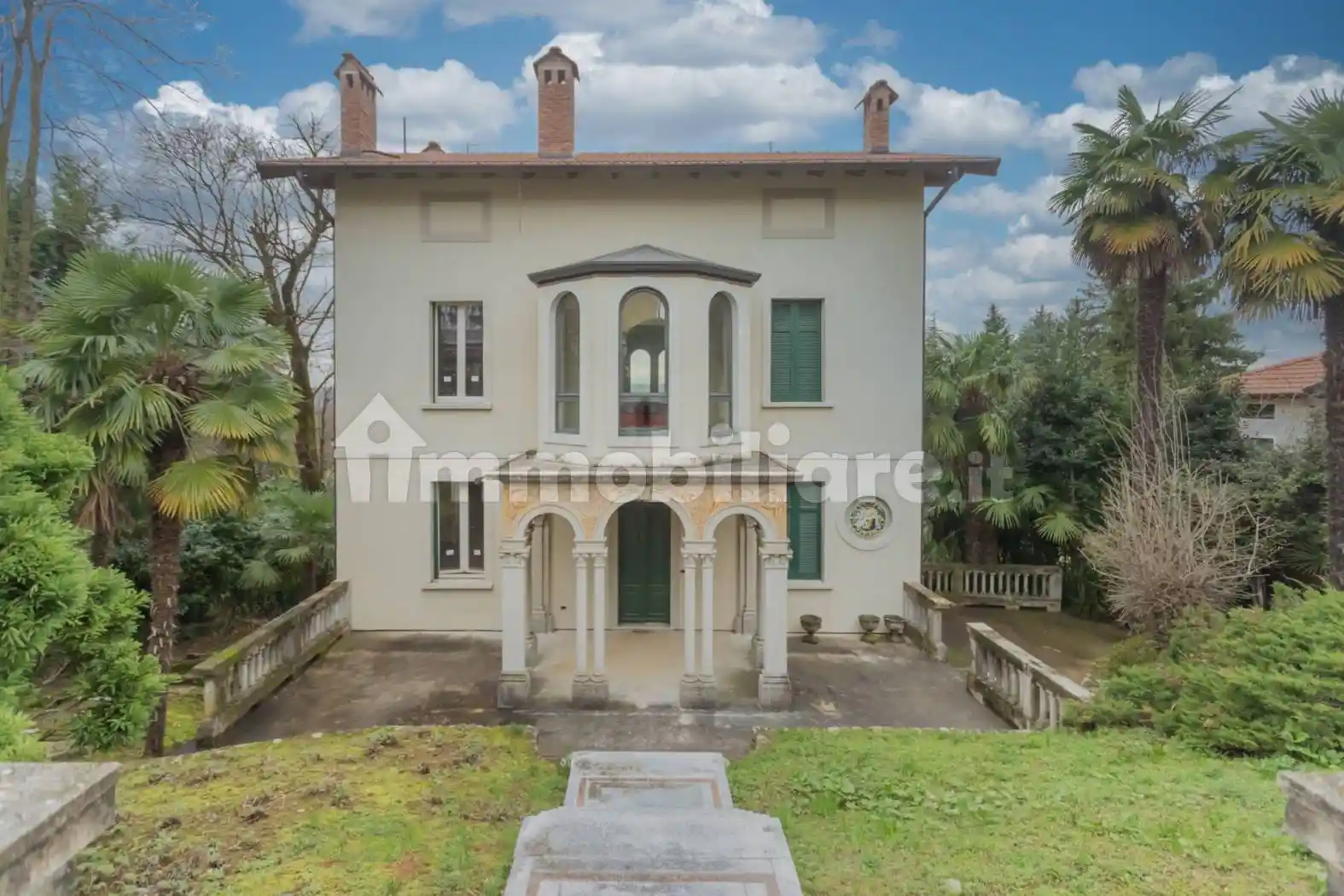 Villa in vendita a Venegono Superiore