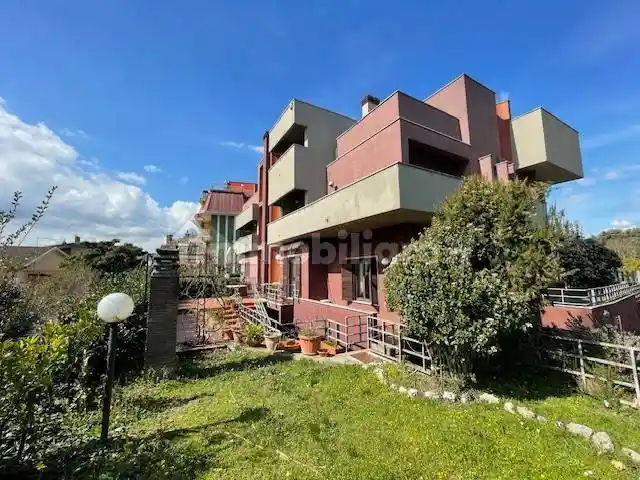 Villa in vendita a Colleferro