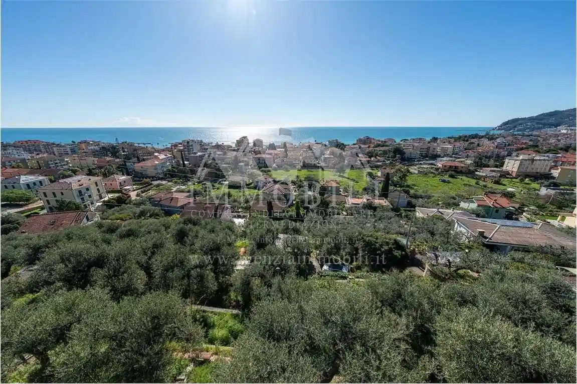 Villa in vendita a Diano Marina