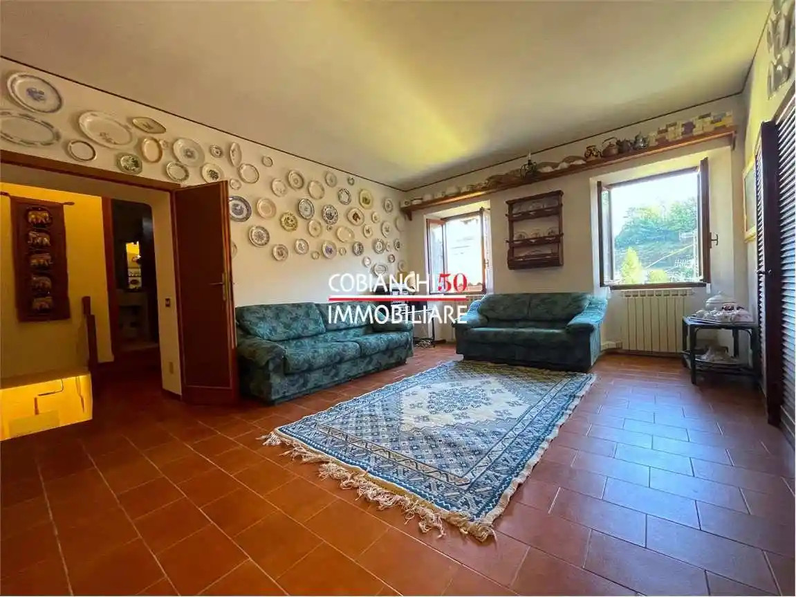 Casa indipendente in vendita a Ghiffa