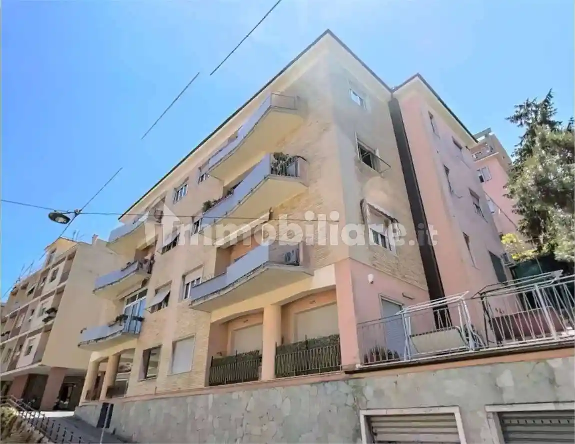 Appartamento in vendita a Ancona