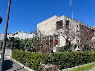 Villa bifamiliare viale Giuseppe Mazzini 63/A, Centro, Alba Adriatica - foto 2