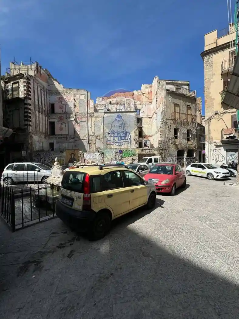 Casa indipendente in vendita a Palermo