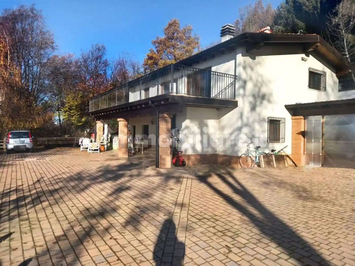 Villa in vendita a Brione