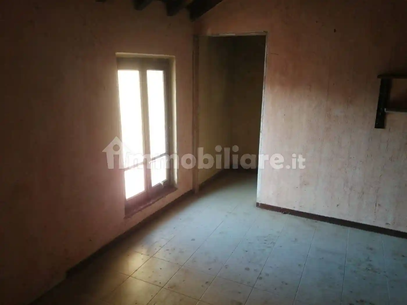 Rustico - Casale in vendita a Albuzzano