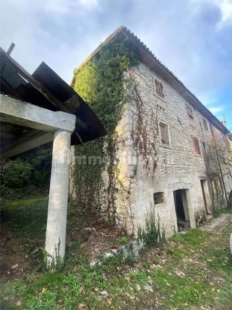 Rustico, da ristrutturare, 300 m², Cappella Maggiore - foto 2