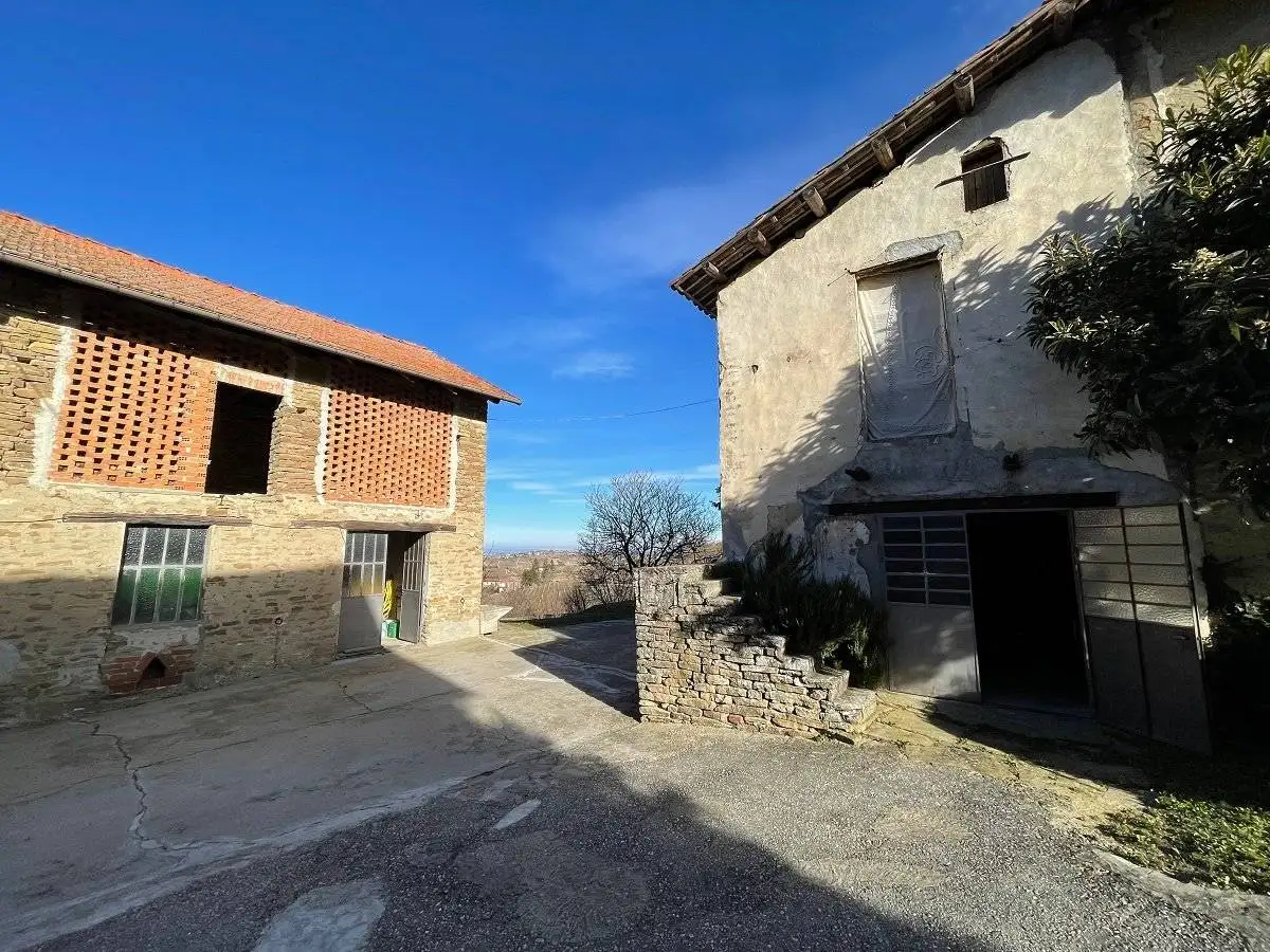 Rustico - Casale in vendita a Cossano Belbo
