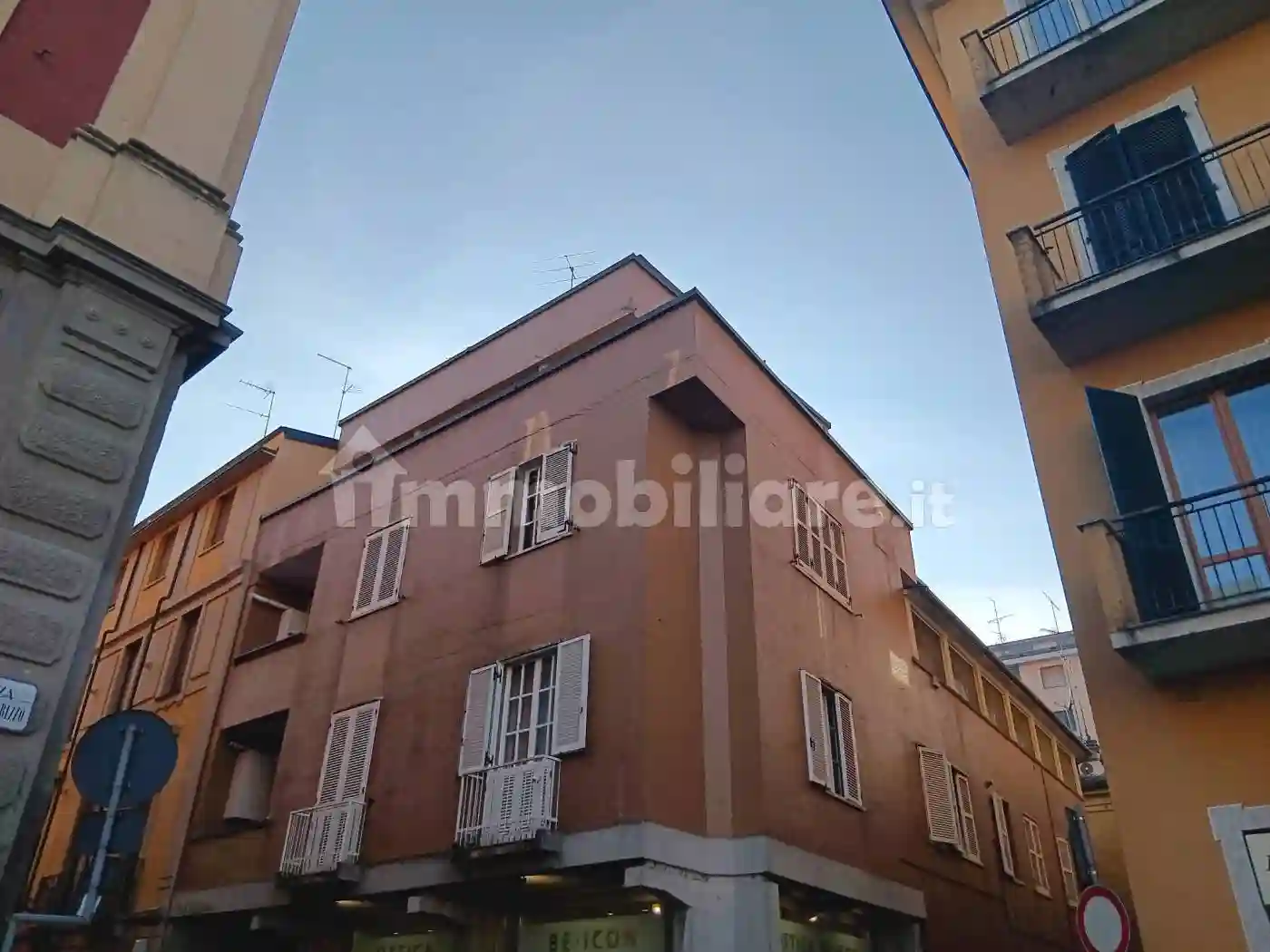 Palazzo - Edificio - foto 2