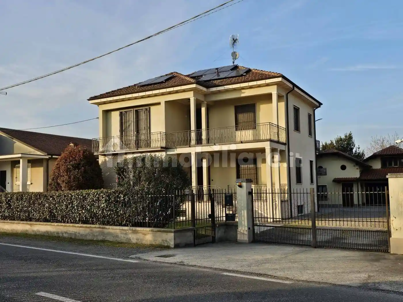 Villa in vendita a Pinarolo Po
