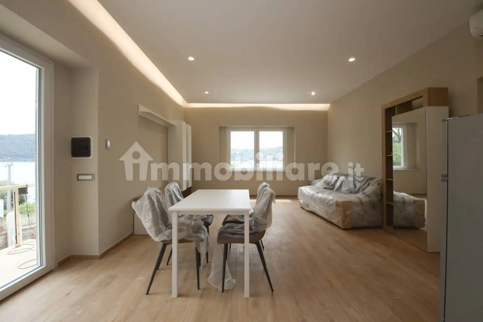 Monolocale via Spiaggia del Lago, Centro, Castel Gandolfo - foto 2