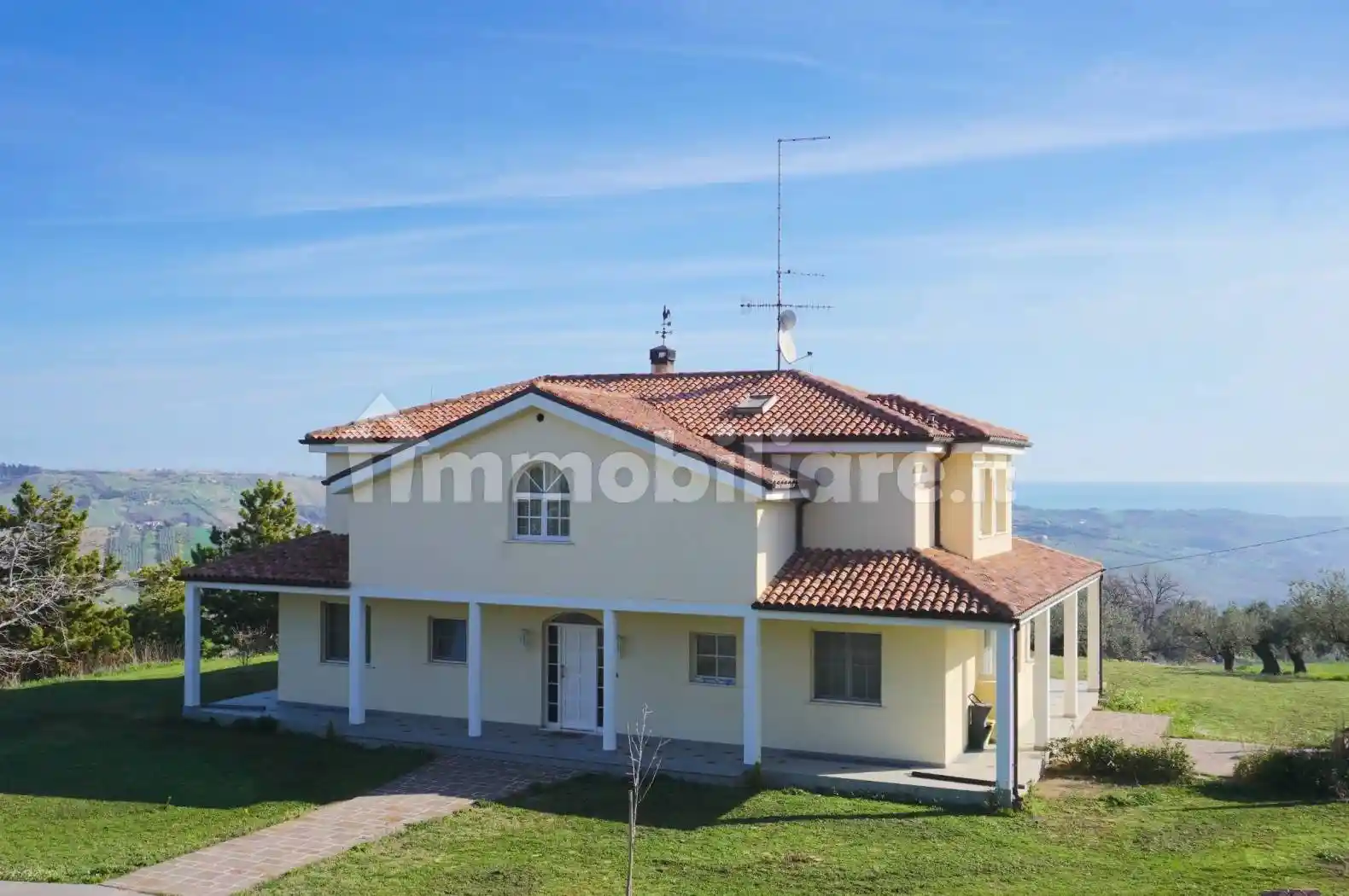 Villa unifamiliare via Colle Razzi 1, Città Sant'Angelo - foto 3